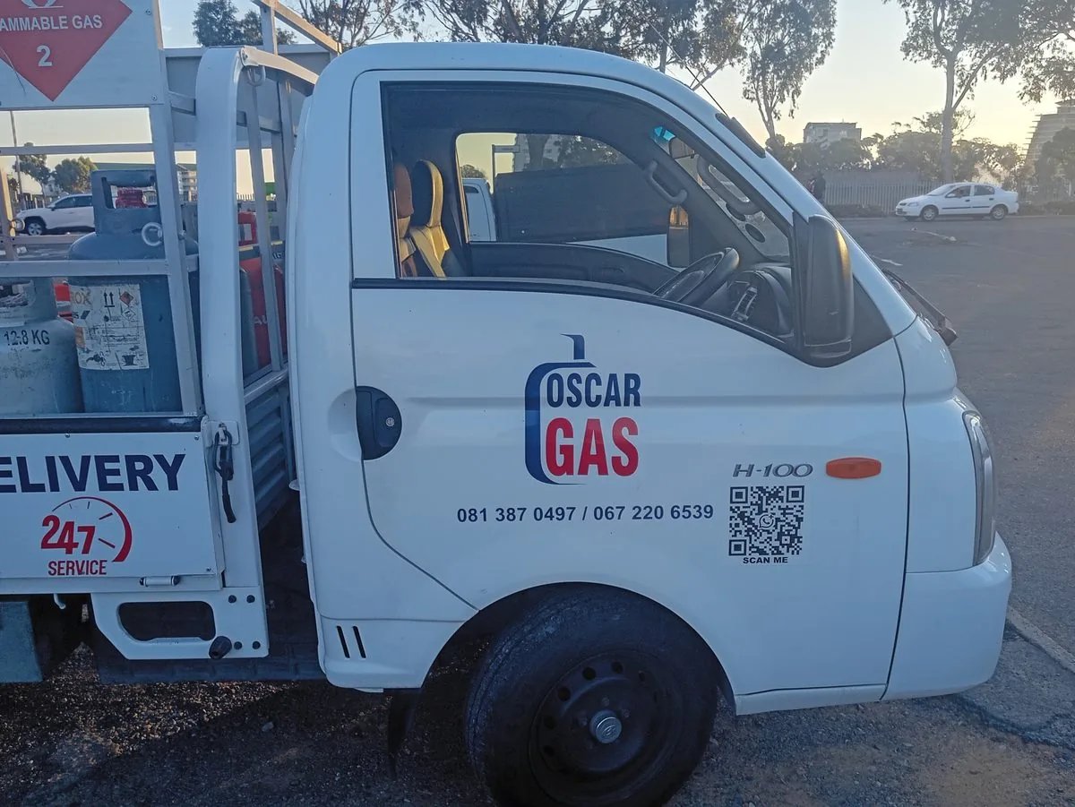 Vehicle branding Cape Town by Just Art